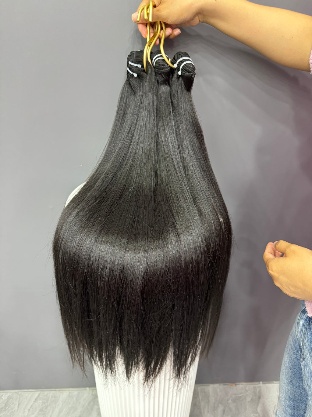 Straight 4PCS Bundles & 1PC Closure or Frontal – 5x5, 13x4 & 13x6 | 100% Human Hair | Transparent Lace Wig | Boruihair