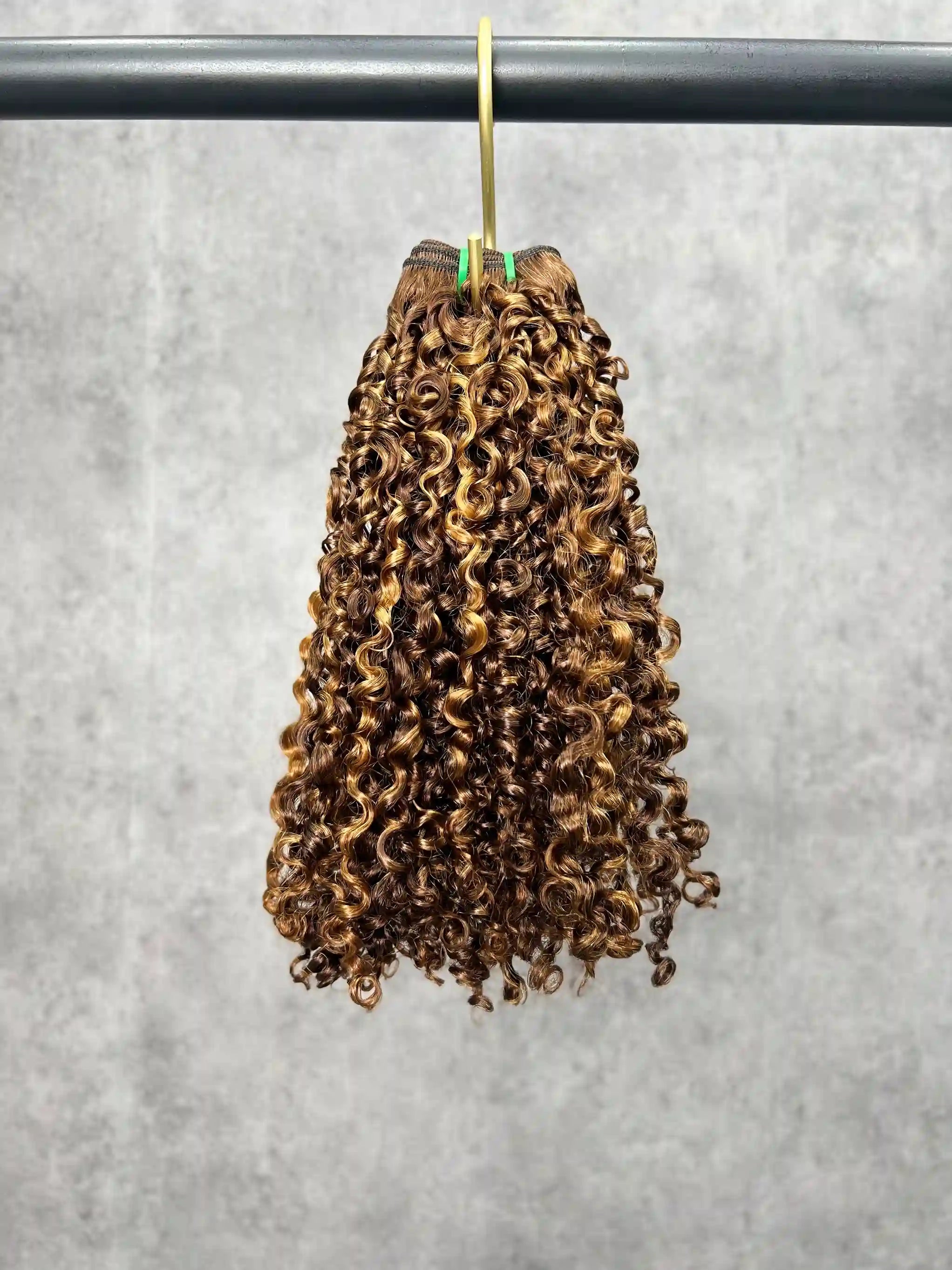 1PC Color P4/27 Pixie Curly SDD Hair Bundles | 12–30 Inch | Boruihair | 100% Human Hair