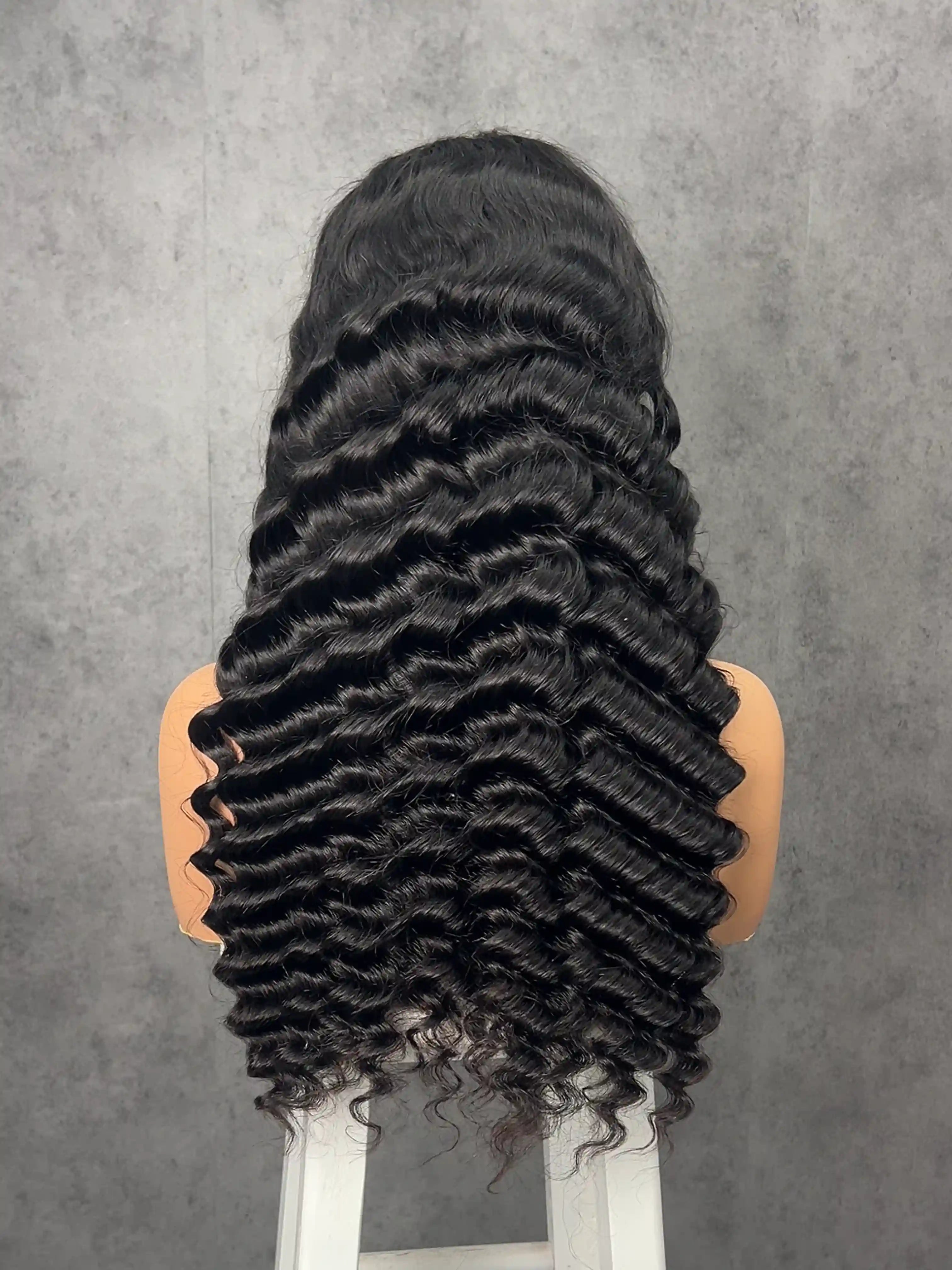 Pineapple Wave HD Frontal Lace Wig | 180% & 200% | 13x4, 13x6 Frontal | 100% Human Hair | Boruihair