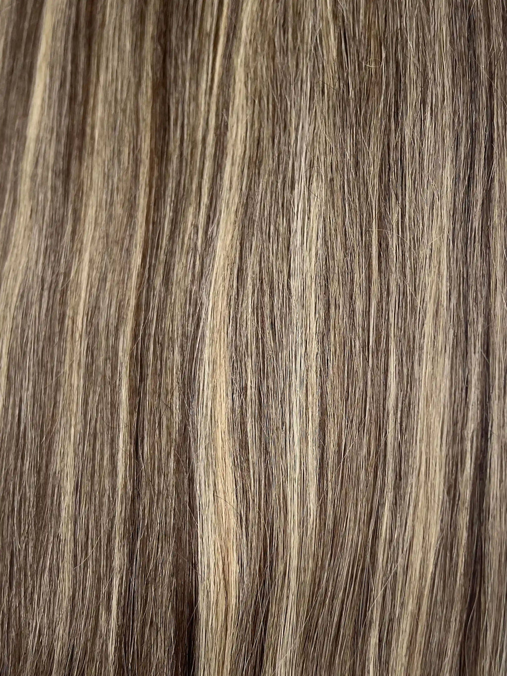 Ombre P4/613 Tape in Hair Extensions 20pcs 50g/pack Seamless Skin Weft Hair | 100% Human Hair | BORUIHAIR
