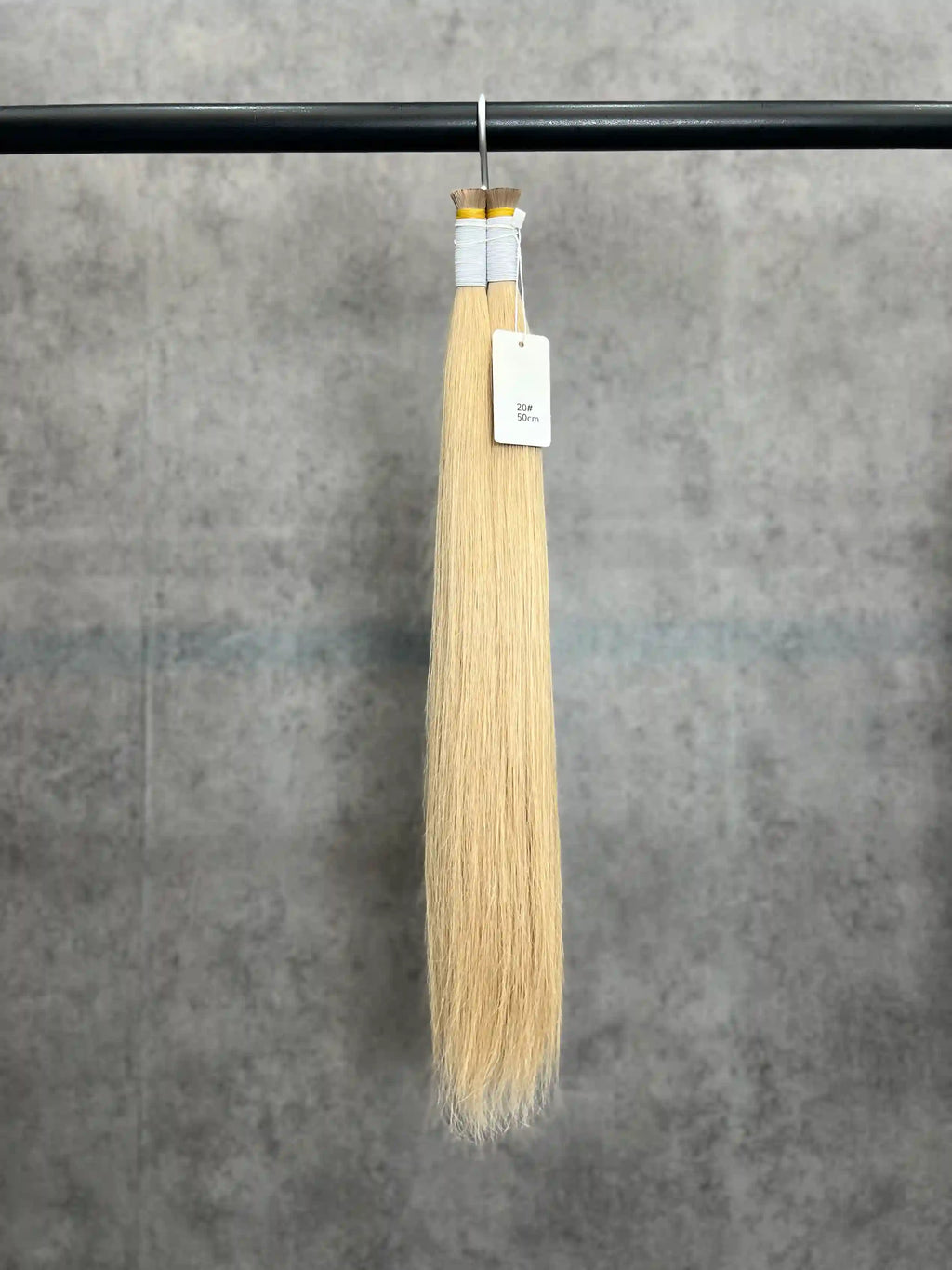 20–26 Inch Solid Color Bulk Vietnamese Straight Human Hair Extensions with Cuticle| Russian Bulk Hair | 100% Human Hair
