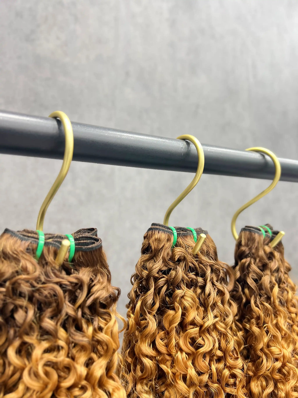 3PCS Super Double Drawn Color T4/27 Pixie Curly Hair Bundles | 12–30 Inch |  Boruihair | 100% Human Hair