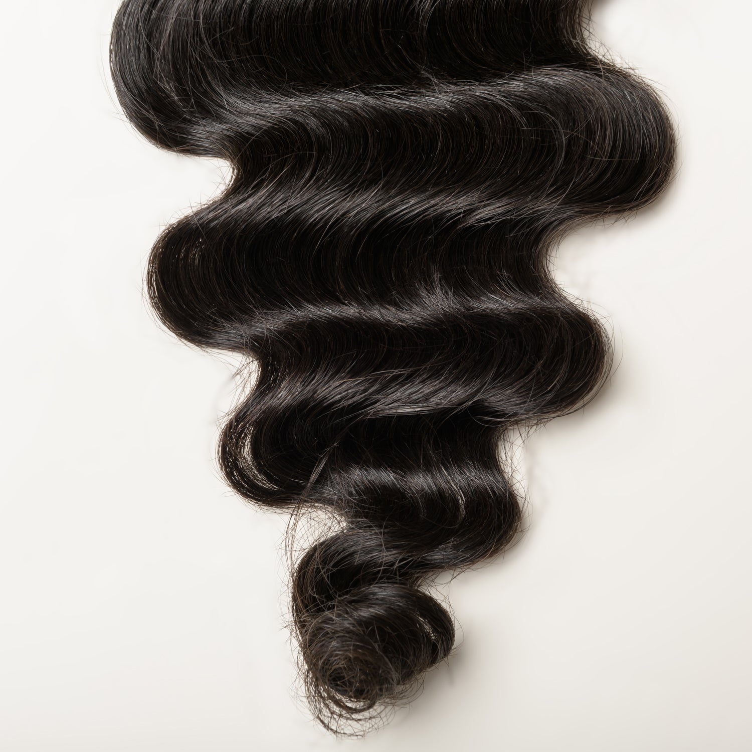 Loose Wave Lace 4x4 & 5x5 Closures | 12–22"| 100% Human Hair | Transparent & HD Lace | Boruihair