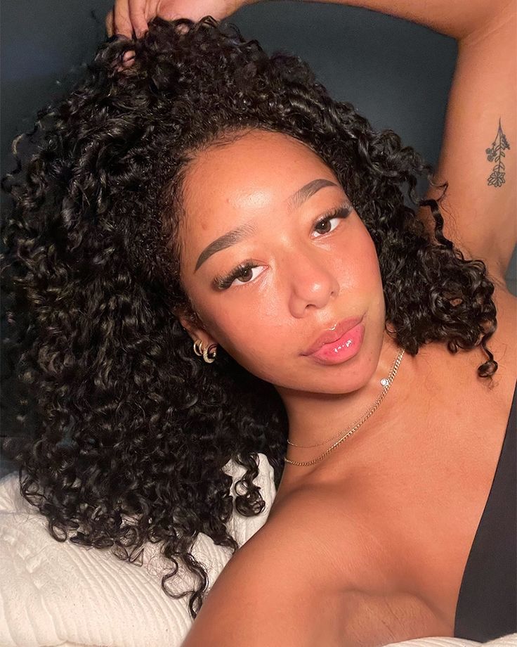 250% Density Boruihair Burmese Curly Glueless Pre‐Plucked Human Hair Wigs| V‐Part & U‐Part Options | 100% Human Hair