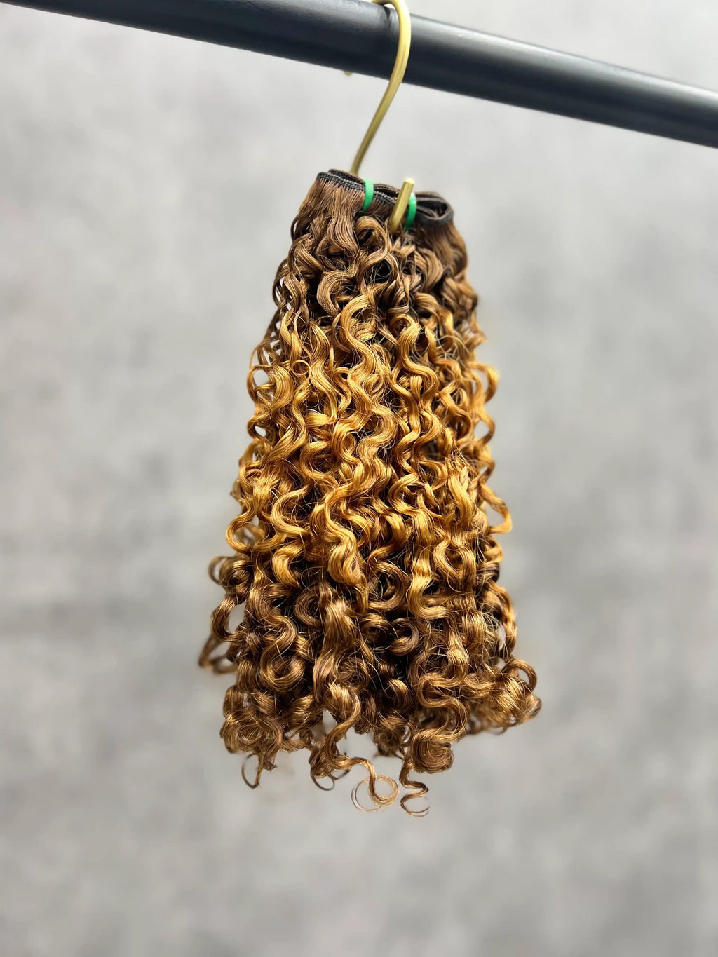 1PC Color T4/27 Pixie Curly SDD Hair Bundles | 12–30 Inch | Boruihair | 100% Human Hair