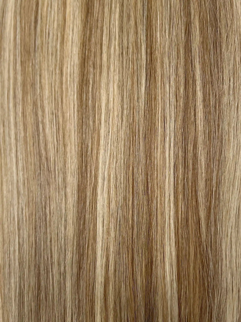 Ombre P8/613 Tape in Hair Extensions 20pcs 50g/pack Seamless Skin Weft Hair | 100% Human Hair | BORUIHAIR