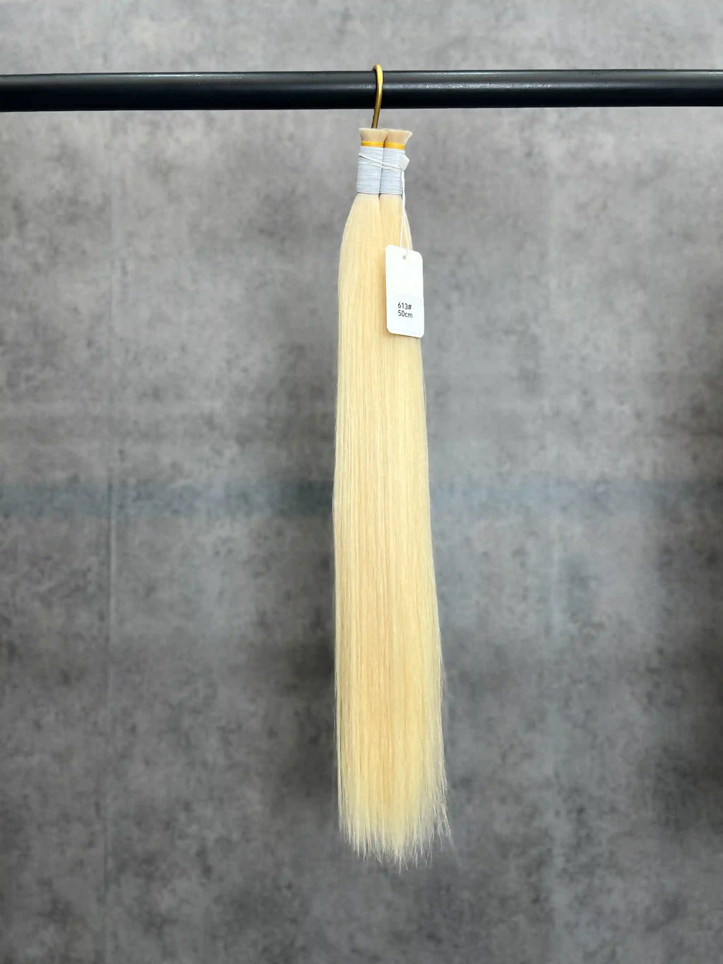 20–26 Inch Solid Color Bulk Vietnamese Straight Human Hair Extensions with Cuticle| Russian Bulk Hair | 100% Human Hair