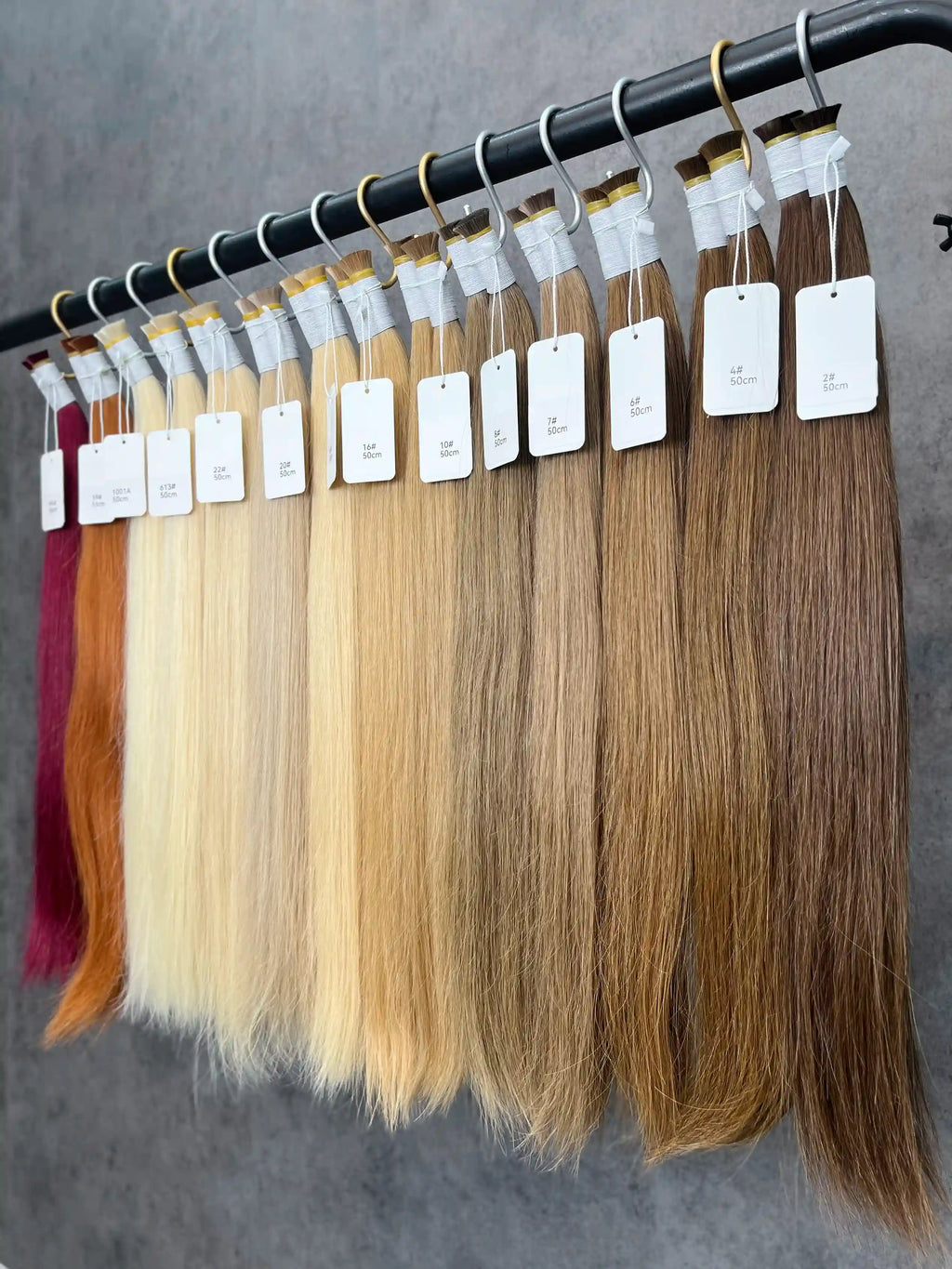 20–26 Inch Solid Color Bulk Vietnamese Straight Human Hair Extensions with Cuticle| Russian Bulk Hair | 100% Human Hair